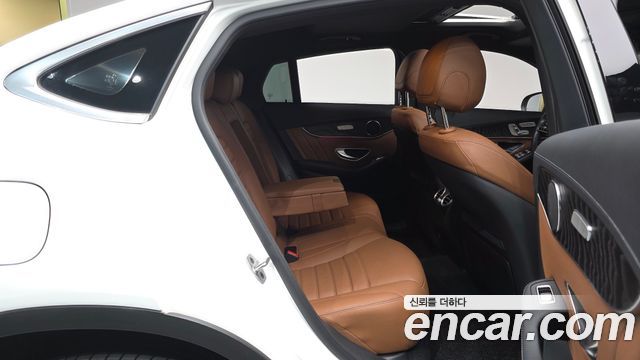 Mercedes-Benz GLC-Class (X253) GLC300e 4MATIC Coupe Premium package 2023 — фото 11