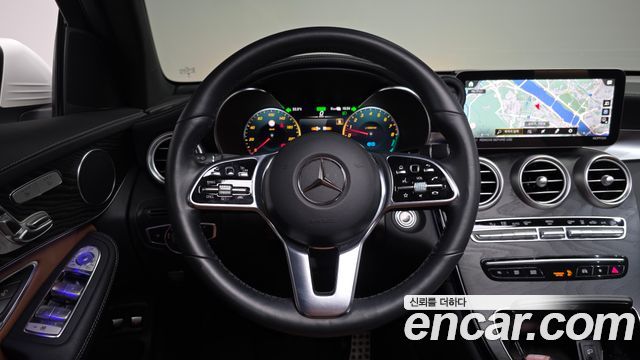 Mercedes-Benz GLC-Class (X253) GLC300e 4MATIC Coupe Premium package 2023 — фото 13