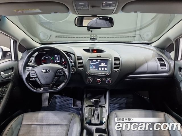 Kia K3 Trendy Style 2018 — фото 21