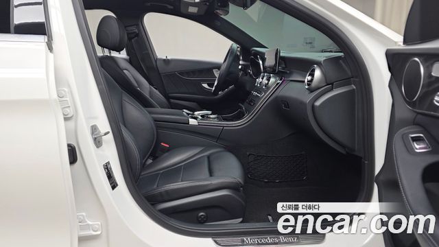 Mercedes-Benz C-Class (W205) C220 d 4MATIC AMG Line 2019 — фото 26