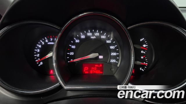 Kia Pride 5DR 1.4 MPI Trendy 2016 — фото 8