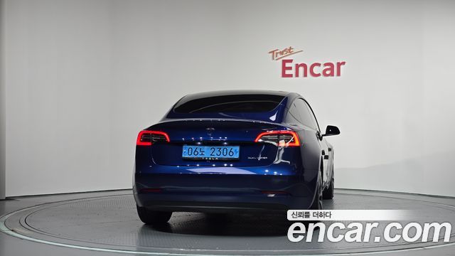 Tesla Model 3 Long Range AWD 2022 — фото 4