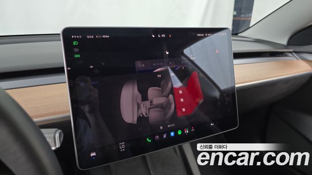 Tesla Model 3 Long Range AWD 2022 — фото 16