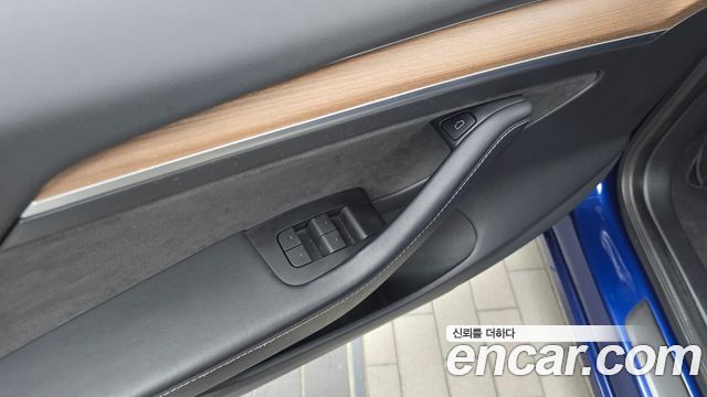 Tesla Model 3 Long Range AWD 2022 — фото 29