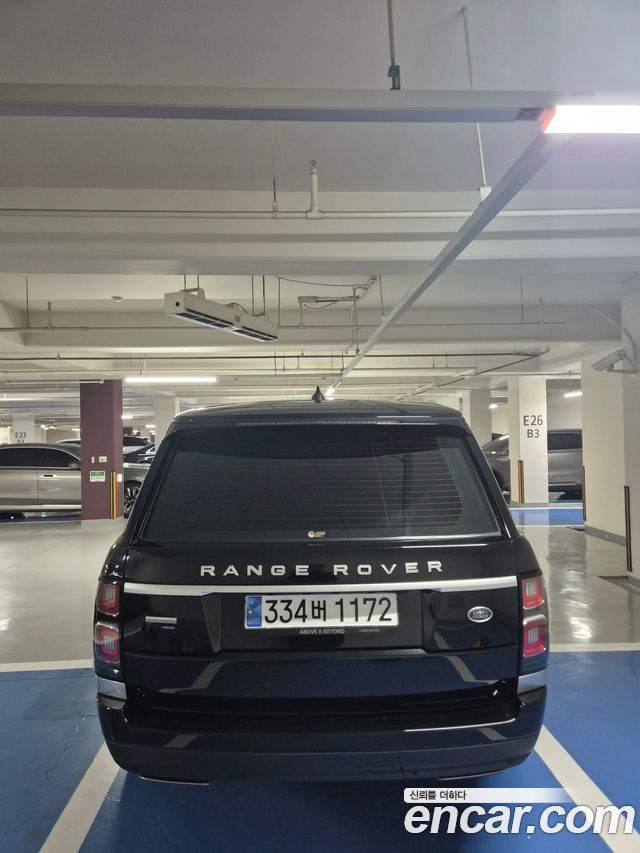 Land Rover Range Rover (IV) 5.0 SC AB LWB 2020 — фото 4