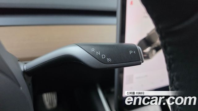 Tesla Model 3 Long Range AWD 2020 — фото 9