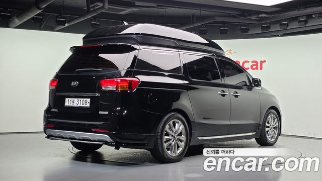 Kia Carnival 9-seater Hi-Limousine Prestige 2015 — фото 2