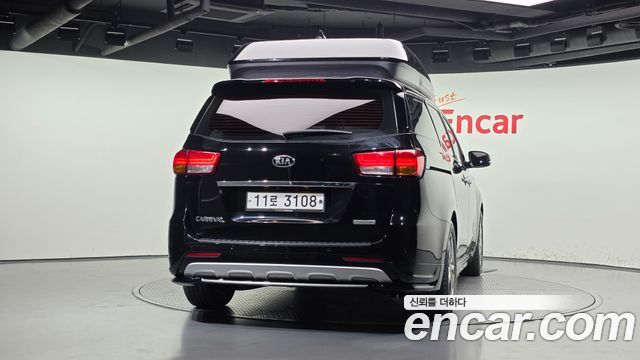 Kia Carnival 9-seater Hi-Limousine Prestige 2015 — фото 4