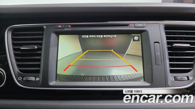 Kia Carnival 9-seater Hi-Limousine Prestige 2015 — фото 15