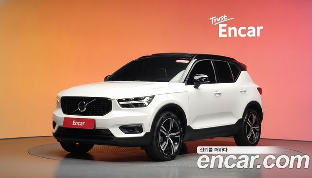 Volvo XC40 T4 R-Design