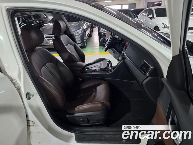 Kia K5 (II) 2.0 SX Noblesse 2016 — фото 10