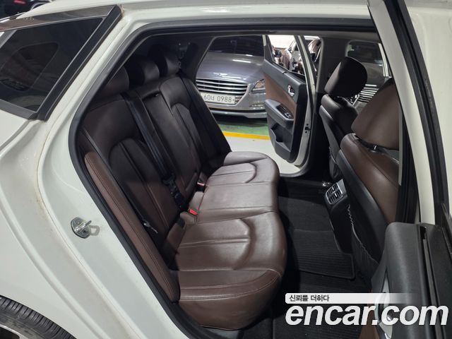 Kia K5 (II) 2.0 SX Noblesse 2016 — фото 15