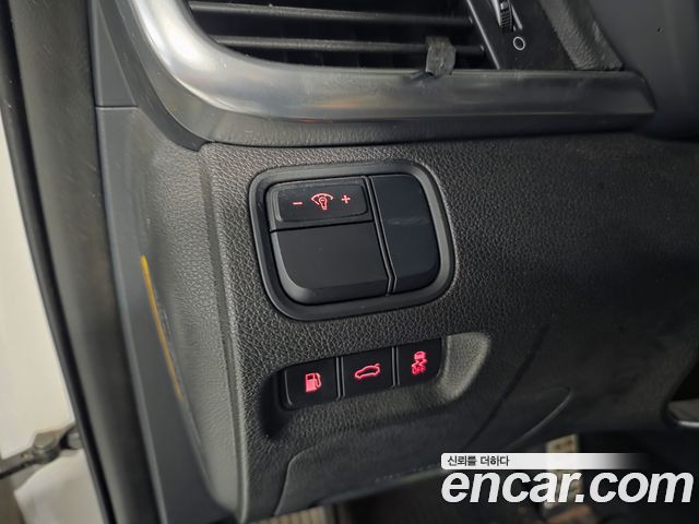 Kia K5 (II) 2.0 SX Noblesse 2016 — фото 23