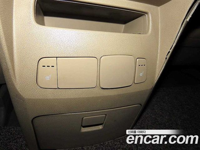 Kia Carnival 9-seater Luxury 2015 — фото 19