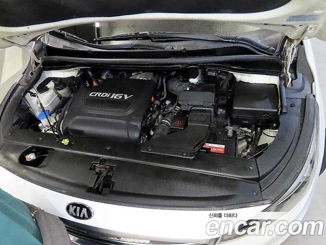 Kia Carnival 9-seater Luxury 2015 — фото 23