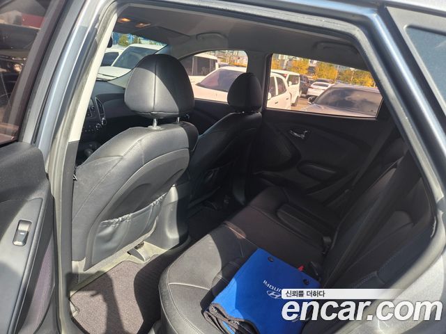 Hyundai Tucson ix Diesel 2WD X20 Luxury 2012 — фото 5