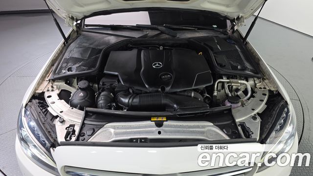 Mercedes-Benz C-Class (W205) C220 d 4MATIC 2016 — фото 6