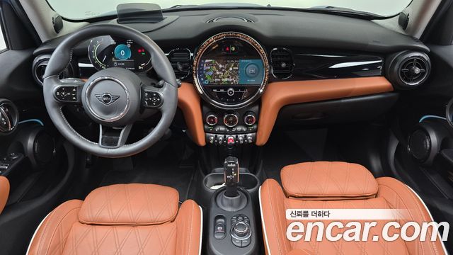 MINI Cooper S 5Door Classic Third Generation 2024 — фото 7