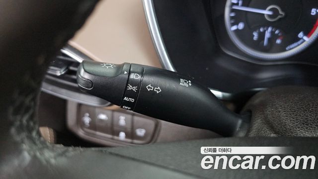 Hyundai Santa Fe (TM) Diesel 2.2 4WD Prestige 2019 — фото 30