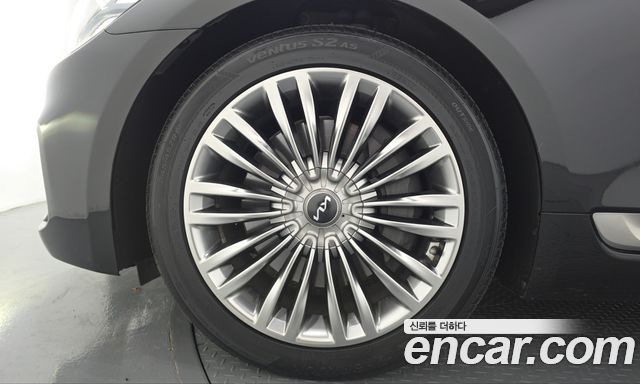 Kia K9 3.3 GDI AWD 2019 — фото 5