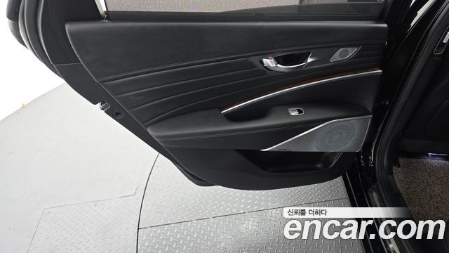 Kia K9 3.3 GDI AWD 2019 — фото 25