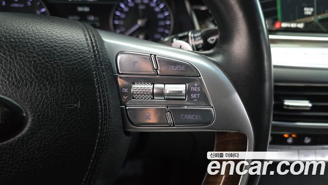 Kia K9 3.3 GDI AWD 2019 — фото 29