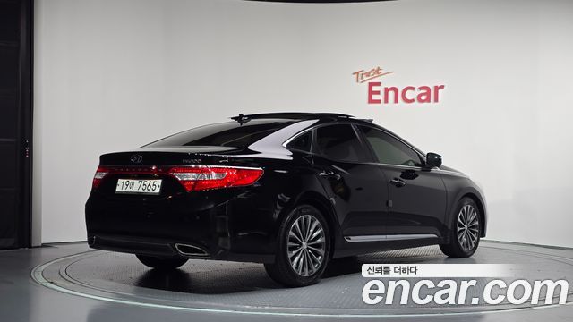 Hyundai Grandeur (HG) HG300 Exclusive 2014 — фото 2
