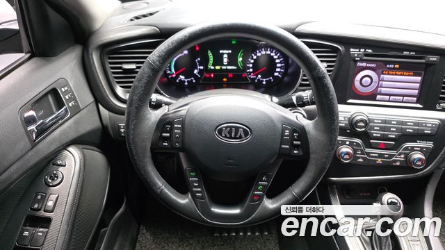 Kia K5 Hybrid Prestige 2012 — фото 13