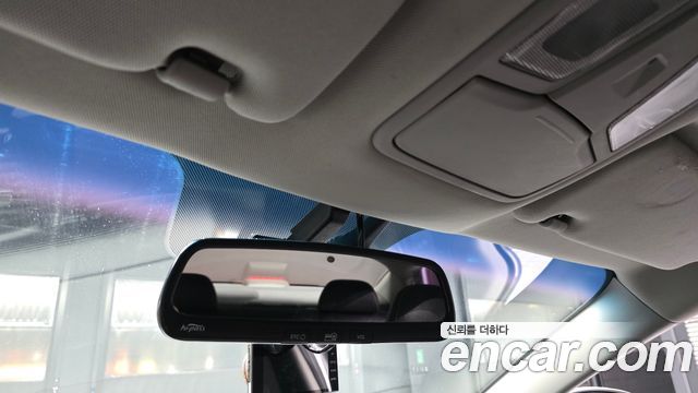 Kia K5 Hybrid Prestige 2012 — фото 16