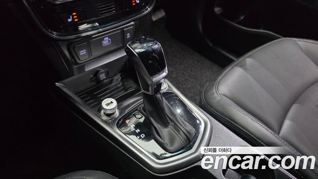 KG Mobility (SsangYong) Very New Tivoli Gasoline 1.5 2WD V3 2022 — фото 9