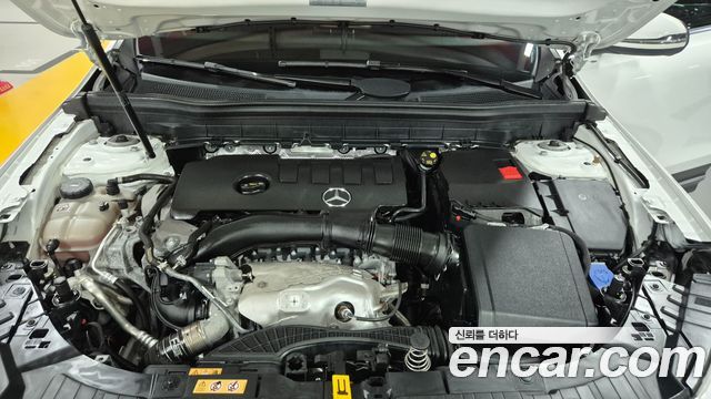 Mercedes-Benz GLB-Class (X247) GLB250 4MATIC 2023 — фото 6