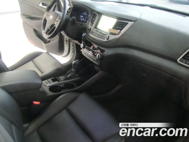 Hyundai Tucson Diesel 1.7 2WD Modern 2016 — фото 17