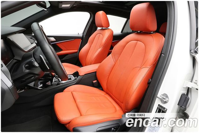 BMW 1 Series (F40) 120i M Sports 2021 — фото 10