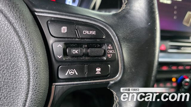 Kia Niro 1.6 HEV Prestige 2022 — фото 18