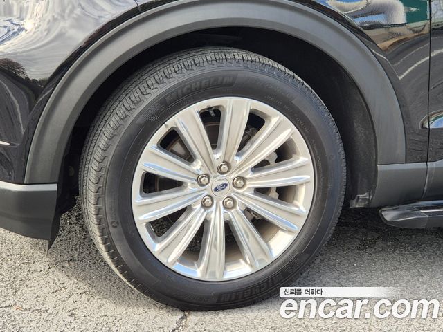 Ford Explorer (VI) 2.3 LimIted 4WD 2021 — фото 6