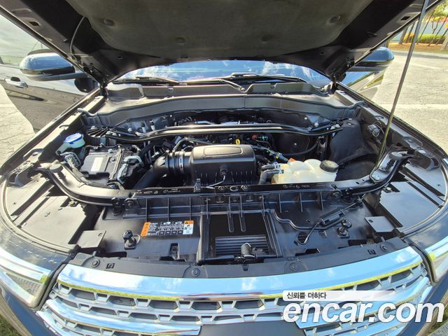 Ford Explorer (VI) 2.3 LimIted 4WD 2021 — фото 23