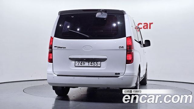 Hyundai Grand Starex 11-Seater Wagon CVX Luxury 2012 — фото 4