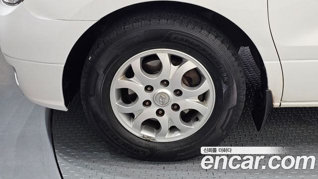 Hyundai Grand Starex 11-Seater Wagon CVX Luxury 2012 — фото 5
