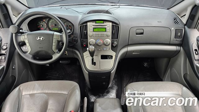 Hyundai Grand Starex 11-Seater Wagon CVX Luxury 2012 — фото 7
