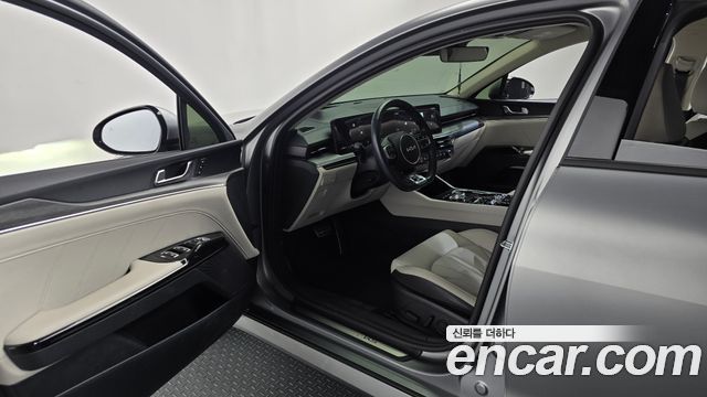 Kia K5 (III) 1.6 Turbo Signature 2025 — фото 10