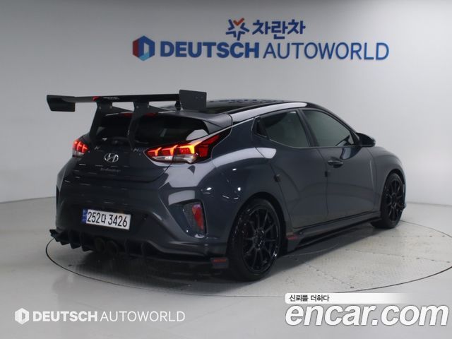 Hyundai Veloster (JS) 1.6 Turbo Sport Core 2018 — фото 2