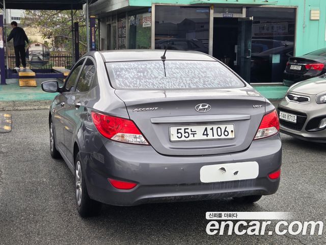 Hyundai Accent (New) Diesel 1.6 VGT Smart 2014 — фото 3