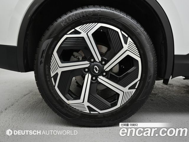 Renault Korea QM6 2.0 LPe RE 2WD 2024 — фото 5