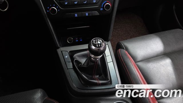 Hyundai Avante (AD) 1.6 Turbo Sport 2017 — фото 9
