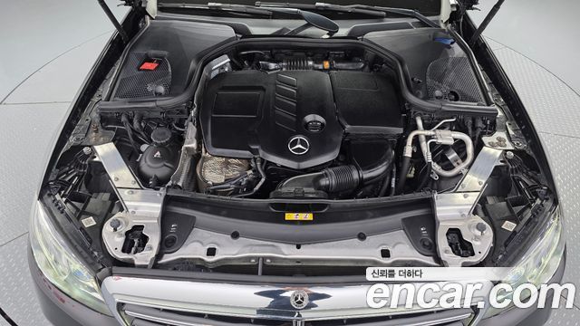 Mercedes-Benz E-Class (W213) E220d Exclusive 2019 — фото 6