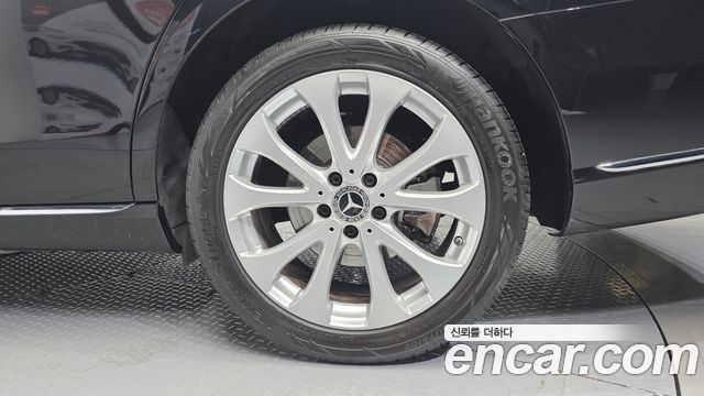 Mercedes-Benz E-Class (W213) E220d Exclusive 2019 — фото 21