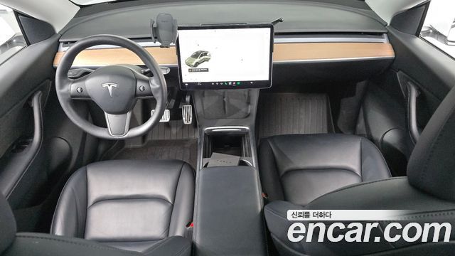 Tesla Model Y Standard Range RWD 2021 — фото 7