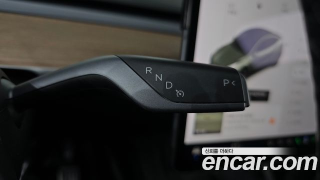 Tesla Model Y Standard Range RWD 2021 — фото 9