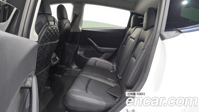 Tesla Model Y Standard Range RWD 2021 — фото 16