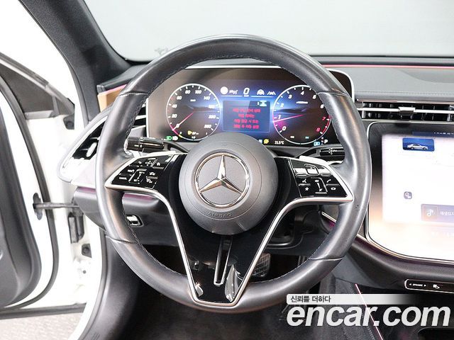 Mercedes-Benz E-Class (W214) E200 Avantgarde 2024 — фото 19